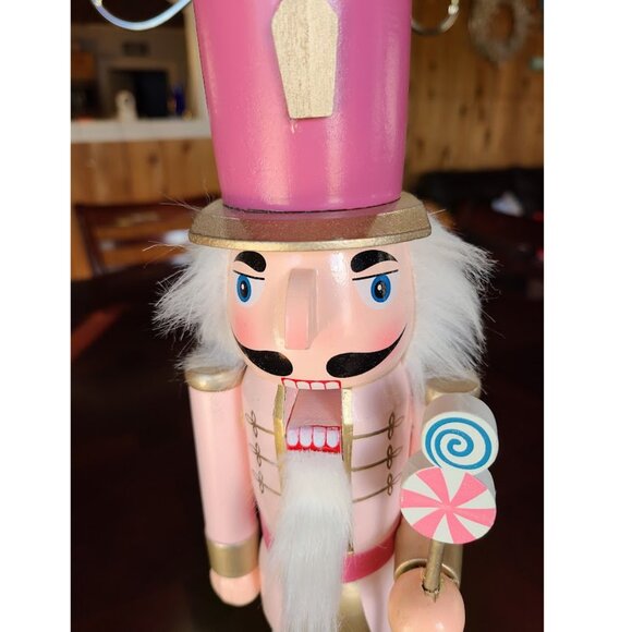 Christmas Nutcracker Soldier Wooden Statue Pink Holiday Decor Table Decoration - Picture 3 of 10
